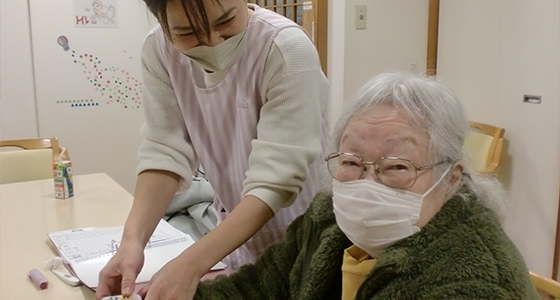 自宅に来てもらう 居宅介護サービス